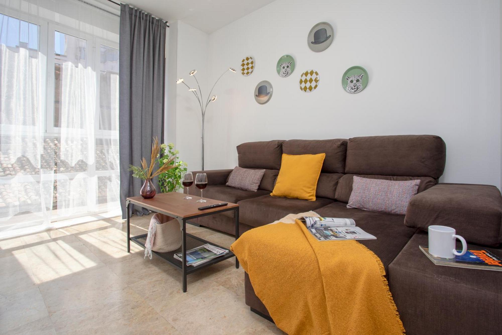 Precioso Apartamento En Pleno Centro By Rent Me Малага Екстериор снимка